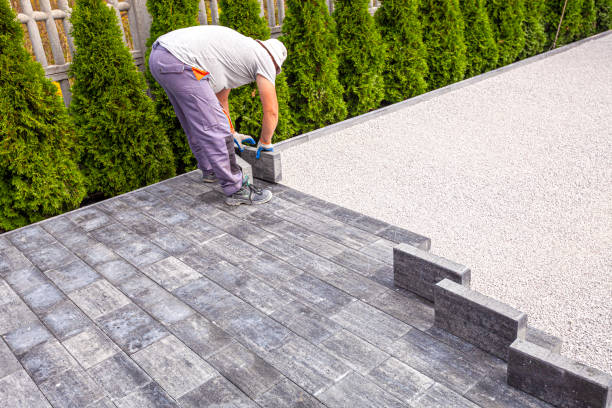 Best Residential Driveway Paver Services  in Warrensburg, MO